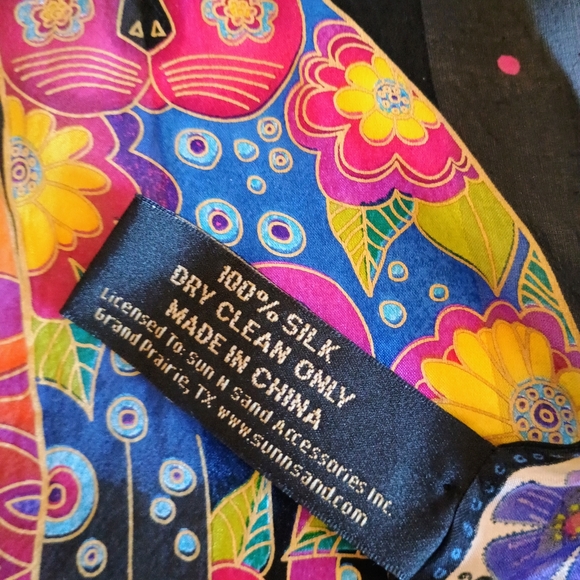 Laurel Burch Fringed Silk Scarf, Black/Bright Multi with Humorous Cat Designs - Picture 3 of 10